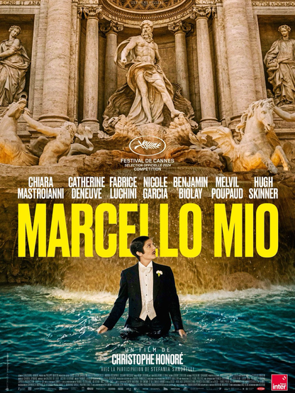 Affiche du film Marcello Mio Chiara Mastroianni dans la fontaine de Trevi