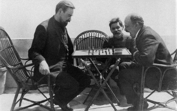 bogdanov playin chess with lenin