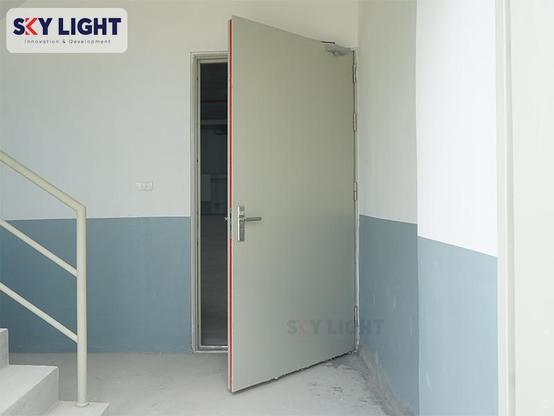 Sky Light sản xuất, cung cấp và lắp đặt cửa chống cháy giá rẻ, chất lượng, có kiểm định pccc