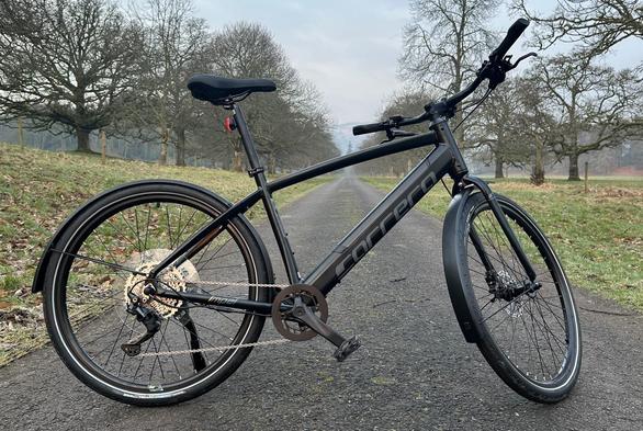 Halfords' carrera Impel e-bike