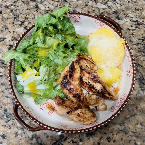 Polenta witch chicken teriyaki + lettuce