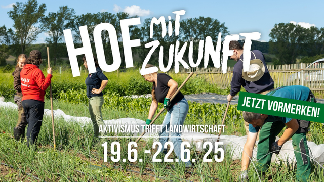 🌾 Im Juni 2025 findet zum 5. Mal #HofmitZukunft statt: ein Austauschwochenende, bei dem Interessierte aus Klima-,  Umwelt- & Tierschutz ein Wochenende auf einem Hof verbringen, mit anpacken & mit Landwirt*innen in den Austausch kommen.  👉 Jetzt vormerken: https://wir-haben-es-satt.de/hmz @wirhabenessatt@bewegung.social