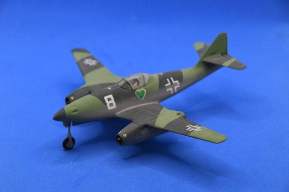 Revell Luftwaffe Messerschmitt Me 262 1/72 scale model