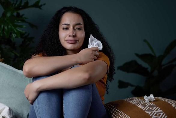 Can you truly love again after heartbreak? 💔 Discover 8 lifelines to rebuild trust, heal your heart, and find joy in love once more. Start your healing journey today! 🌱❤️👇 #HeartbreakHealing #LoveAgain #Trust #RelationshipRecovery