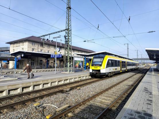 SWEG LINT 622 457 in Aalen Hbf