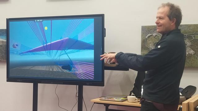 Julian speaking about using paraview and VR to create immersive visualisations of CFD. 