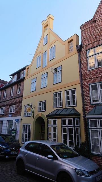 Photo of the original as reference