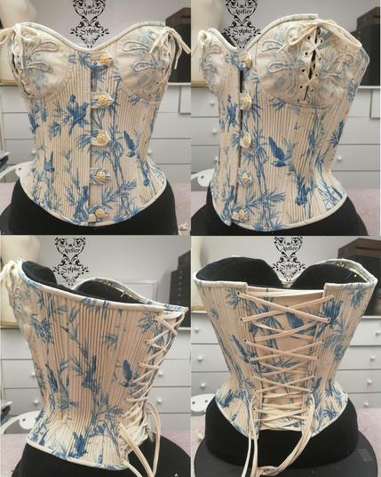 Corset cordé Atelier Sylphe. Pour le rôle de Rose (Manon Clavel) Série TV Winter Palace