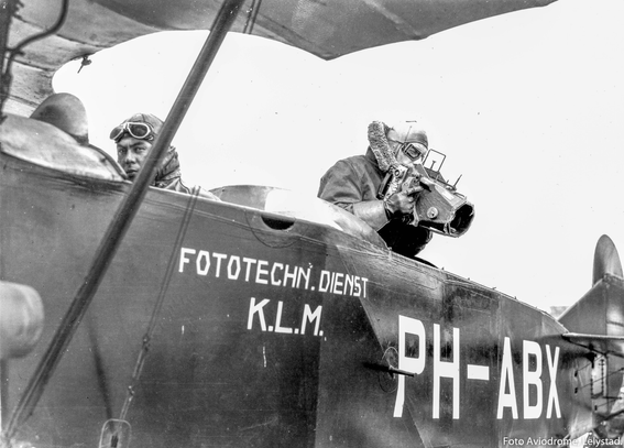Aerial photography by K.L.M. (= Royal Dutch Airlines) in the 1920s from a Fokker C.II aircraft. With kind permission from Museum Aviodrome Lelystad.