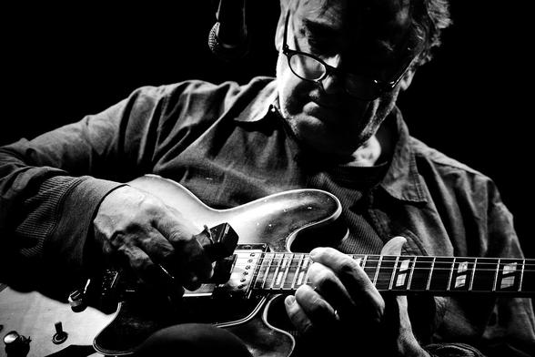 Fred Frith @ Les Ateliers Claus - Brussels, Belgium - 20 Nov 2018