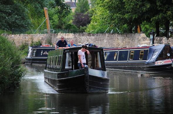 A photo titled "Kennet  and Avon Canal - Bradford on Avon", taken near Bridge 172 Bradford On Avon Bridge by Mark Wordy on Flickr.