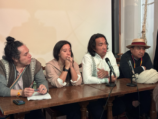 Mercredi 05 mars à 19h
INVITATION

"Gardiens de la Vie : Un Appel Global"  – Tournée Européenne

🌍 Les peuples autochtones protègent 80 % de la biodiversité mondiale, pourtant, leurs territoires et droits sont menacés par des politiques extractivistes, la criminalisation et la spoliation orchestrée par des intérêts économiques et étatiques.

La Commission Nationale des Territoires Indigènes de Colombie (CNTI) et le Comité Daniel Gillard vous invitent à une rencontre essentielle où nous dialoguerons sur le rôle fondamental des peuples autochtones dans la protection de la vie et des territoires, ainsi que sur l'importance cruciale de renforcer leurs structures organisationnelles aujourd’hui plus que jamais face à la crise climatique mondiale.

La crise climatique ne pourra être combattue sans garantir les droits territoriaux des peuples autochtones et sans mettre fin aux alliances destructrices entre multinationales et gouvernements.

Video(ES): https://e.pcloud.link/publink/show?code=kZBOTlZEY64tgf9sfkhM3kqkQPkQS2MKVGV