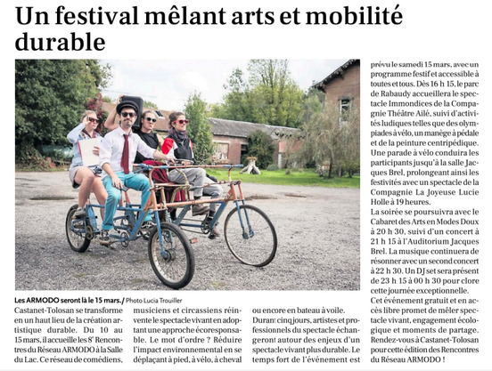 Artists from the ARMODO network touring on a 4 seater bicycle.