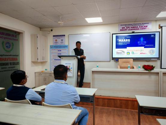 CE Shreekant Patil is founder at PARENTNashik, (100 % Export to Europe). He is Committee chairman at NIMA Startup Hub, Maharashtra Chamber of Commerce, Vice President at IBSEA, GFID & MSMECCII, Advisor at United Marathi International Chamber,  GIBF, Founder member at FOEII University, Delhi, Chartered Engineer with DGFT, Valuer, with 30 years of industrial experience now Mentor at Govt of India Initiatives: MAARG, BHASKAR, Startup India, WEP, STPI, BIRAC, AYE, MeitY Startup Hub, IIT Bombay, IIT Madras, Certified LEAN, ZED, Consultant, Euro Exim Bank, AfDB, Asian Development Bank, SIDBI, United Nations, European Commissions, Registered (Govt of India) Trainer, Assessor at NSDC (Skill India), PoP at UGC, Volunteer Startup Mentor at AICTE – Vidyanjali Programme, Independent Director, Niryat Bandhu, Udyami Mitra at Khadi India, Associated with EEPC, SEPC, APEDA, Council member at International Trade Council – Business for innovation & technology, member, reviewer, mentor at Asian Council of Science Editors, IFERP, Global Harmonization Initiative, Cluster collaboration- European Union, mentor at MentorMe program of European Institute of Innovation and Technology (EIT), Sustainability Ambassador for UNSDG – SPSC- UK. 