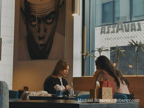 Appetite #appetite #bonappetit #streetphoto #streetphotograhy #streetphotographer credit: https://www.bobarev.com