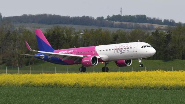 Wizz Air Malta A321 at Basel