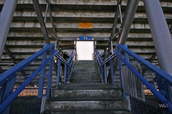 Vélodrome G (2022)

→ Le sport, c'est bon pour la santé. Rire de la débilité d'une infrastructure sportive inutile aussi.
→ Sport is good for your health. Laugh at the debility of a useless sports infrastructure too.

► Récit & photos : https://www.worldofjosh.be/photos/20220104-velodrome-g/velodrome-g.php
► Story & pictures : https://www.worldofjosh.be/en/photos/20220104-velodrome-g/velodrome-g.php

#abandoned #abandonedplaces #decay #exploration #explorationurbaine #lostplaces #photo #urbex #urbanexploration

© 2022
