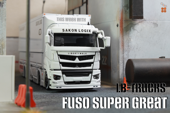 A Mitsubishi Fuso Super Great, LB-Trucks by GCD in 1:64 scale on AREA 164