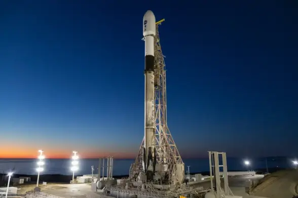 „SpaceX Falcon 9“ raketa su NASA observatorija SPHEREx | Nuotrauka: „SpaceX