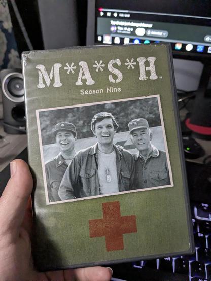 A photo of the DVD case for season 9 of M*A*S*H.