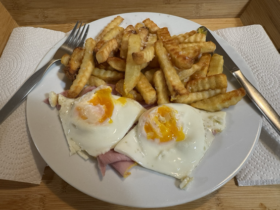 Ham egg and chips 