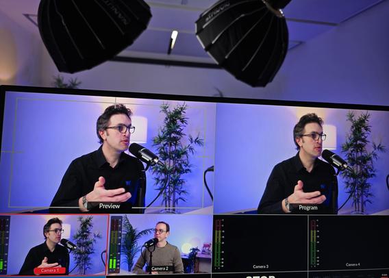 Photo de des écrans de captation du podcast