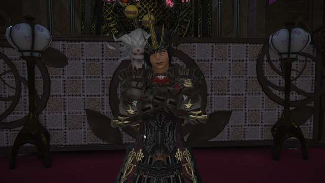 T’khet Tia with crossed arms 
