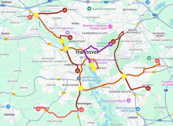 Karte von Hannover mit eingezeichneten Routenverauf der ADFC-Sternfahrt 2025 in der Region Hannover