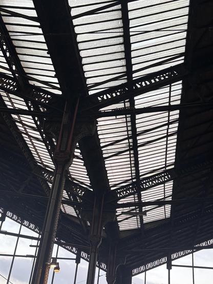 Verrière du hall 1 de la Gare de Lyon à Paris