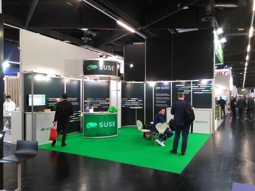 ew25_booth2