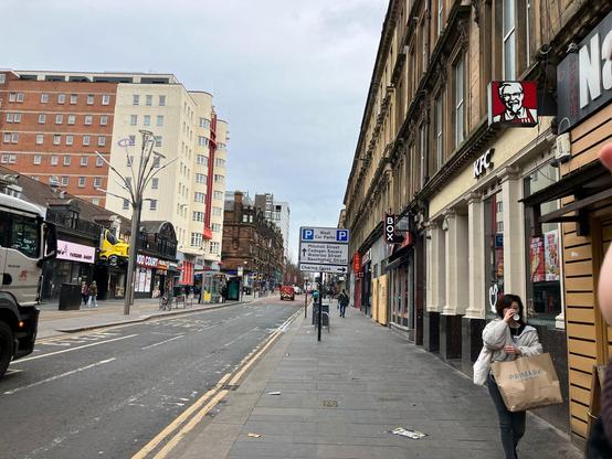 Sauchiehall Street with the Beresford building on the left