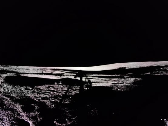 A black and white shadow selfie of the Blue Ghost lunar lander.