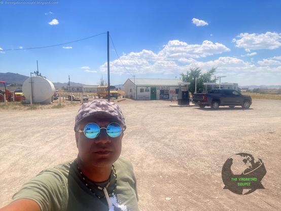 [Episode #10 Trans-#usa #mexico 9,000-mile #roadtripusa]
🚀👽 Yeehaw, Earthlings! 👽🤠 Ready for an out-of-this-world pit stop? Swing by the ALIEN COWPOKE GAS STATION on #extraterrestrial #highway #area51 #nevada: https://thevagabondcouple.blogspot.com/2024/07/trans-america-overland-road-trip-part-10-extraterrestrial-hwy-area-51-weird-nevada-mojave-desert-art-sculpture-death-valley.html

🌌 Whether you're fueling up your #spaceship or just craving some #intergalactic snacks, they’ve got you covered with #aliens around haystacks! in the #mojavedesert heat of July, sun-facing card machines don't work, if paying by card, go around to the other side. 👾 Meet their friendly alien staff, snap a selfie with their #UFO pump, and grab some stellar souvenirs! Plus, their milkshakes are light-years ahead of the competition. 🛸🍔 Don’t just drive by… beam on over! 👽✨

#VagabondCouple #NevadaAdventures #travel #travelblogger #travelphotography #roadtrip #WanderlustUSA #wanderlust #overland #overlanding #mojave #desert #priyankachopra