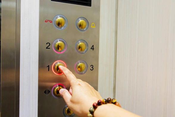 LiftEngineerNearMe