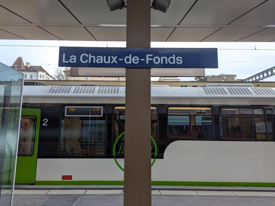 Panneau de la gare de La Chaux de Fonds