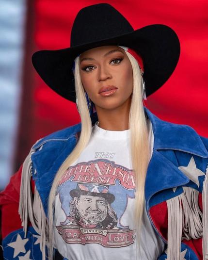 Beyonce’s new wax figure at Madame Tussauds Orlando has fans talking! While some love the ‘Cowboy Carter’ tribute, others say it doesn’t look like her.