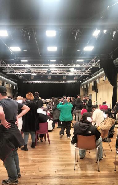 Photo de l'occupation du Collectif solidarité entre femmes à la rue en cours salle Ravier 