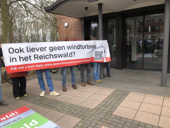 Niederländische BürgerInnen sind von den deutschen Plänen in Kranenburg auch betroffen.