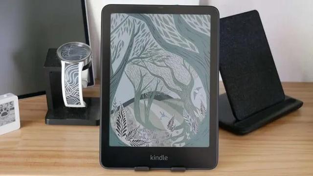 Amazon Kindle’s new software update lets users double-tap the sides or back to turn pages or scroll in Home & Library. #AmazonKindle #SoftwareUpdate #TechNews #Ereader #KindleFeatures #DigitalReading #UserExperience #TechInnovation #Books