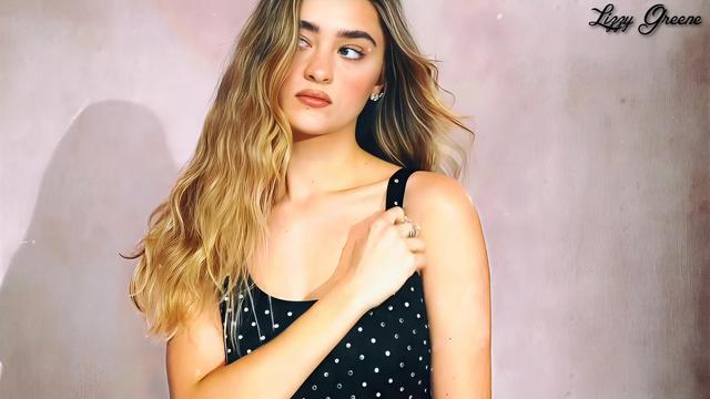 Lizzy Greene by vestalmag