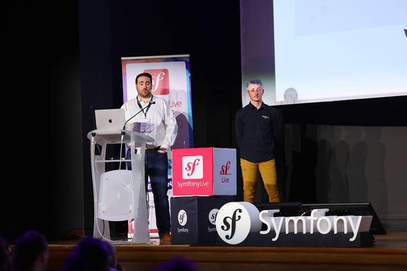 Adrien Roches et Hubert Lenoir sur la scène du SymfonyLive Paris 2025