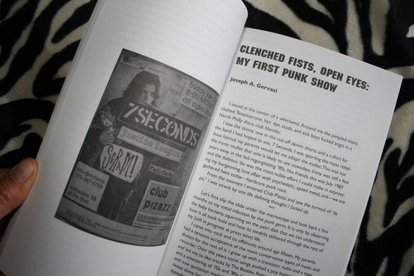 Book MY FIRST TIME : A COLLECTION OF FIRST PUNK SHOW STORIES 15€ 