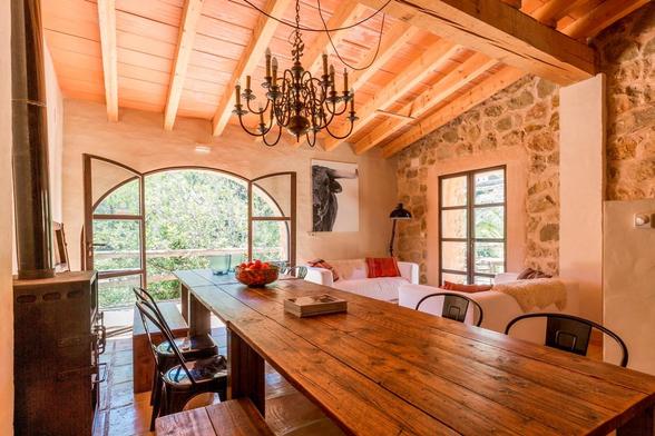 Los Establos, the old stables, this is the living room, that is shared by three B&B rooms