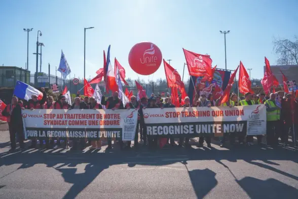 Sheffield (Angleterre), le 19 mars, manifestation des salariés de Veolia. 