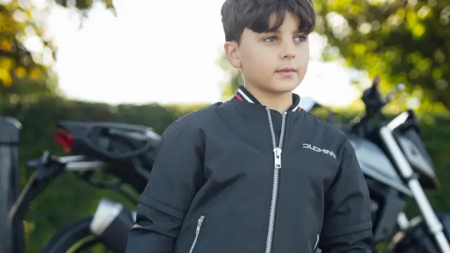 If you're taking a child out on your bike, check out the new Duchinni Speed Racer jacket. It's affordable, comes with shoulder and elbow armour, along with a back protector, and is designed in sizes for kids and teens 6-16 years old...