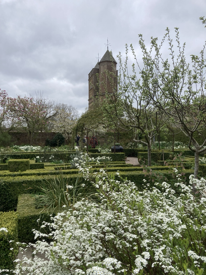 Sissinghurst Castle gardens 