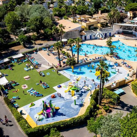 Camping Le Farret, Vias-Plage, France
The 2025 season has just started at Le Farret. This beautiful and complete campsite promises to give everything for you and your children to have wonderful memories.