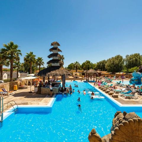 Camping Le Farret, Vias-Plage, France
The 2025 season has just started at Le Farret. This beautiful and complete campsite promises to give everything for you and your children to have wonderful memories.