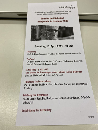 Flyer zur Ausstellung an der HSU