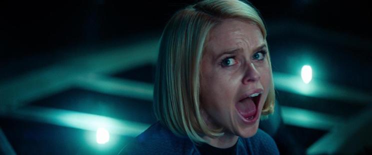 Alice Eve as Dr Carol Marcus in Star Trek Into Darkness screaming on the bridge of the USS Vengeance